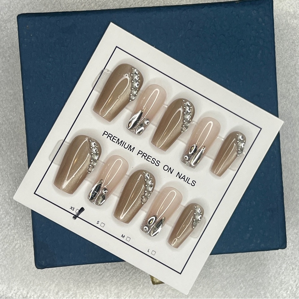 Neutral Taupe Press-On Nails with Rhinestone Accent size XS